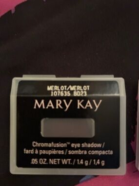 Mary Kay Chromafusion Eye Shadow - Merlot Deep Berry